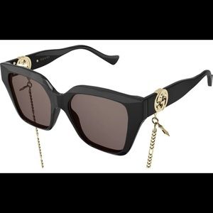 *NWOT* Gucci GG1023S 005 Black Gold Chain Brown Lens Women Sunglasses Authentic